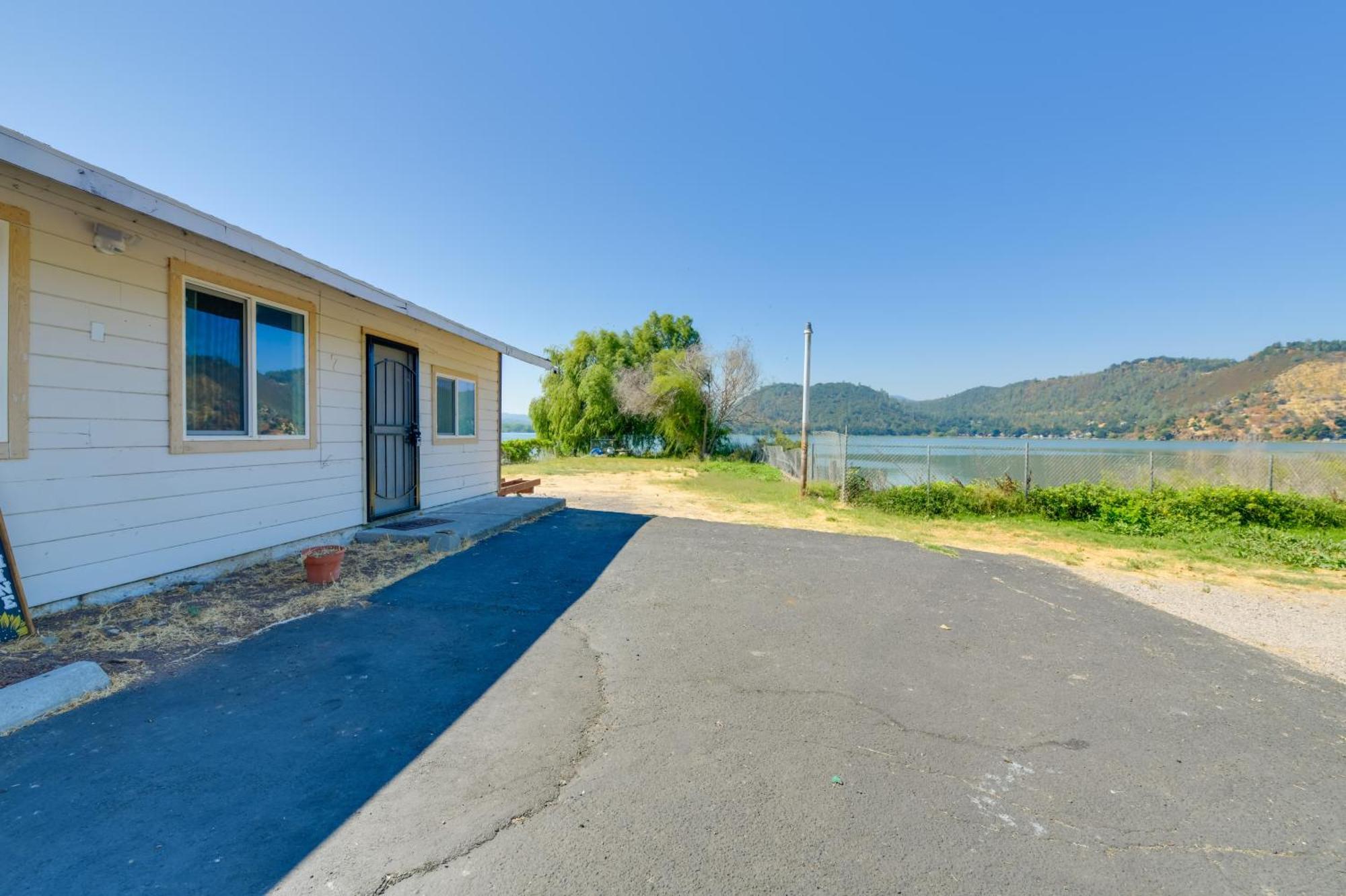 End Unit With Clear Lake Access In Norcal! Lejlighed Clearlake Eksteriør billede