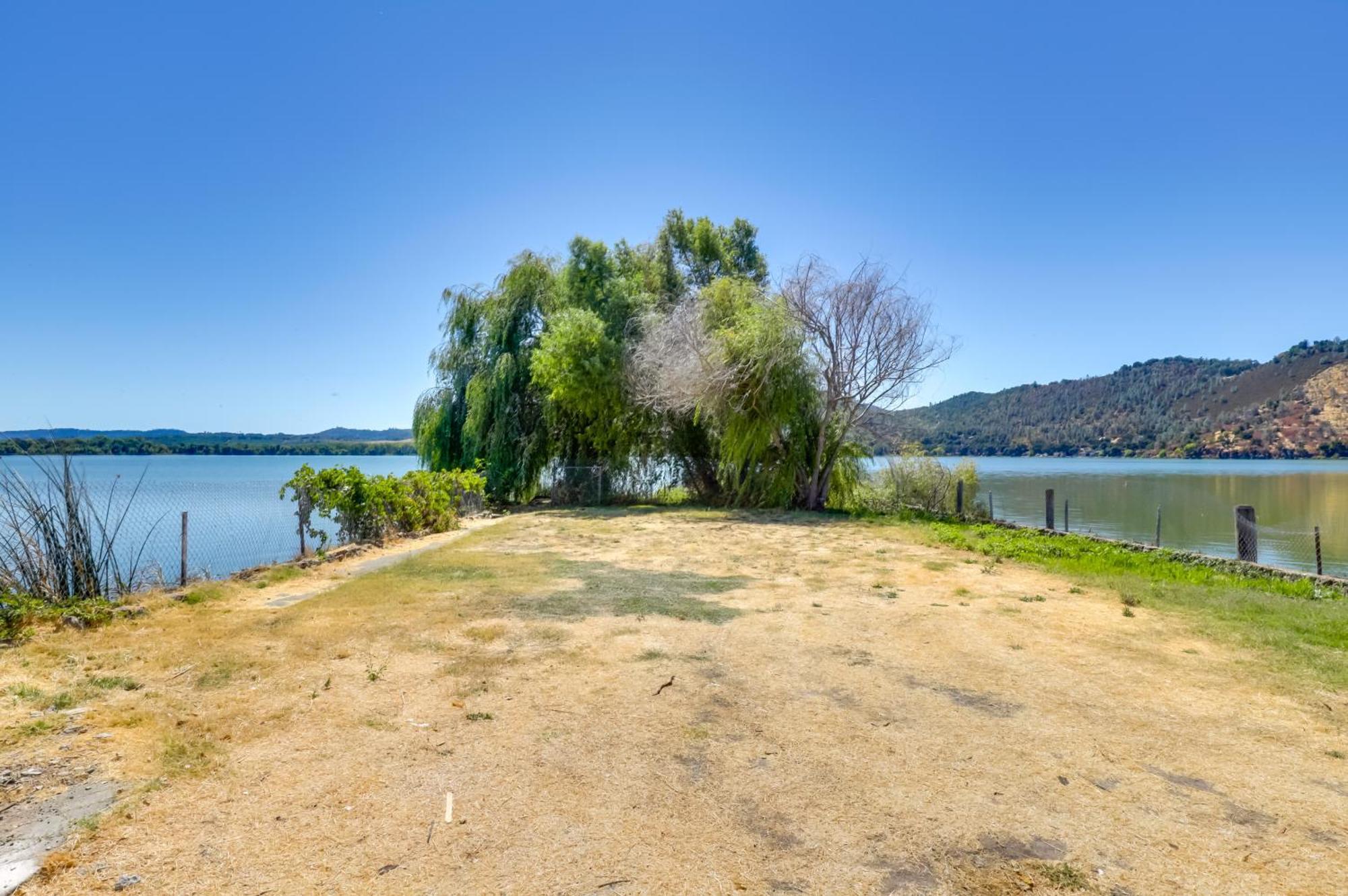 End Unit With Clear Lake Access In Norcal! Lejlighed Clearlake Eksteriør billede